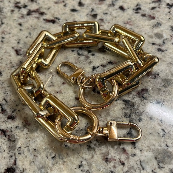 Gold Mini Strap NEW - Picture 1 of 4